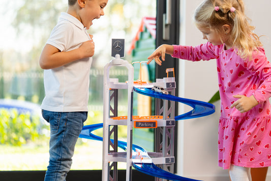Parking garage, 5 levels