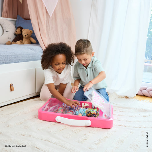 Collector's case display case for 6 Barbies with illuminated Barbie logo