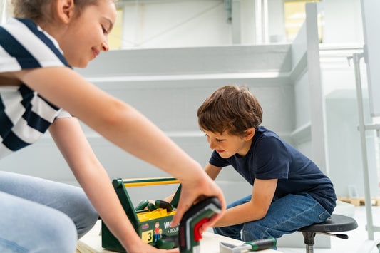 7-piece tool box with Ixolino II