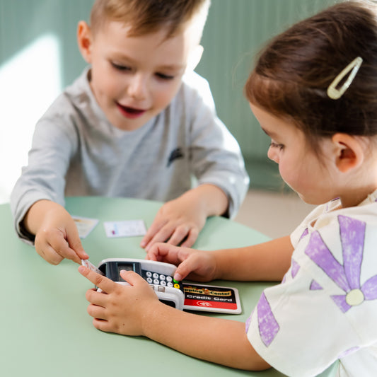 Payment terminal with light and sound